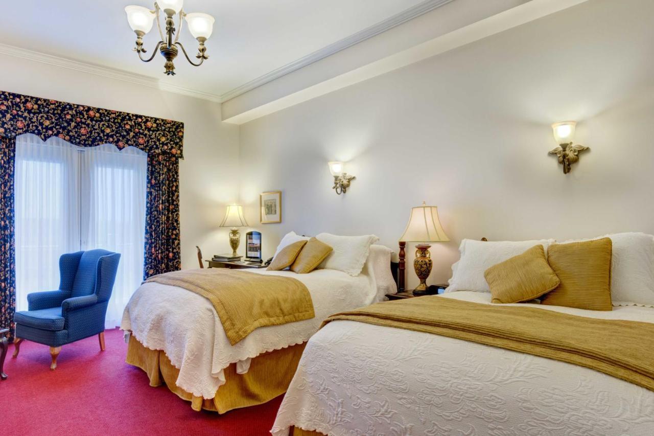 The Waring House Hotel Пиктън Екстериор снимка