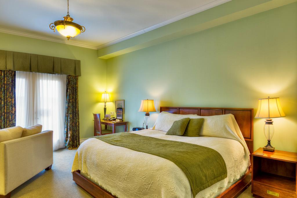 The Waring House Hotel Пиктън Екстериор снимка