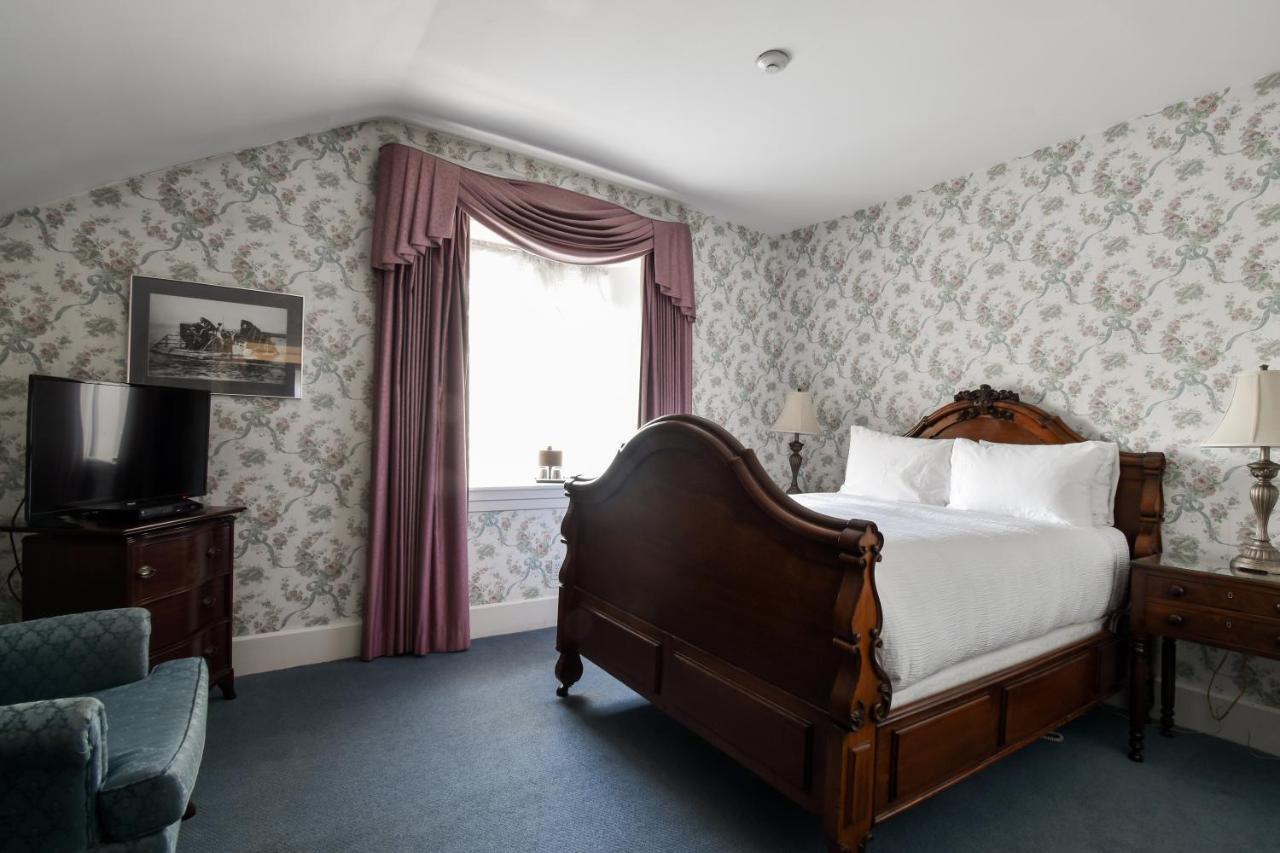 The Waring House Hotel Пиктън Екстериор снимка